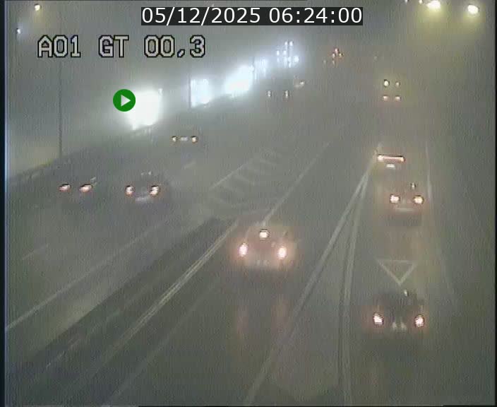 <h2>Traffic live webcam Luxembourg Croix de Gasperich - A1 direction Kirchberg - BK 0.3</h2>