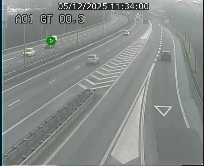 <h2>Traffic live webcam Luxembourg Croix de Gasperich - A1 direction Kirchberg - BK 0.3</h2>