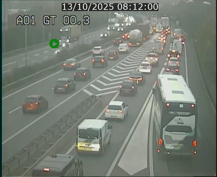 <h2>Traffic live webcam Luxembourg Croix de Gasperich - A1 direction Kirchberg - BK 0.3</h2>