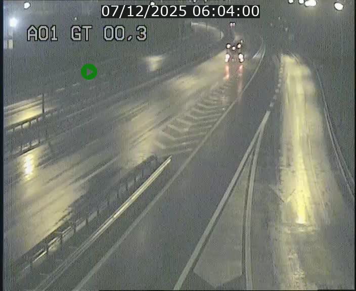 <h2>Traffic live webcam Luxembourg Croix de Gasperich - A1 direction Kirchberg - BK 0.3</h2>