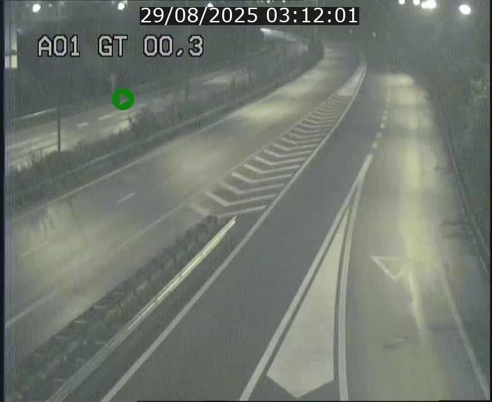 <h2>Traffic live webcam Luxembourg Croix de Gasperich - A1 direction Kirchberg - BK 0.3</h2>