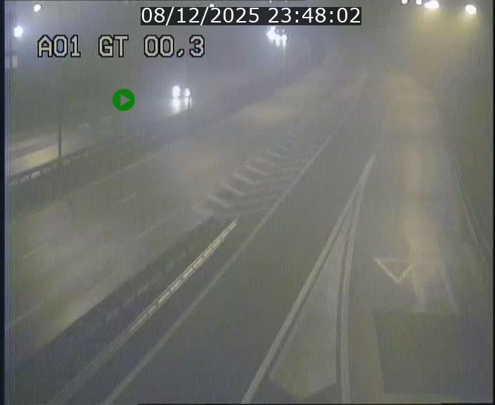 <h2>Traffic live webcam Luxembourg Croix de Gasperich - A1 direction Kirchberg - BK 0.3</h2>