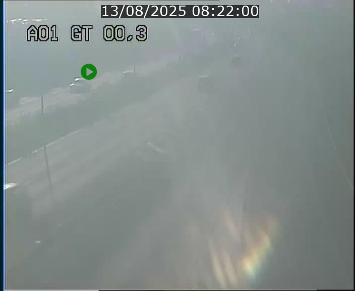 <h2>Traffic live webcam Luxembourg Croix de Gasperich - A1 direction Kirchberg - BK 0.3</h2>