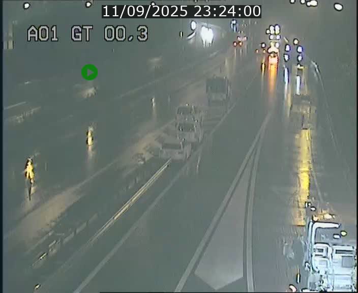 <h2>Traffic live webcam Luxembourg Croix de Gasperich - A1 direction Kirchberg - BK 0.3</h2>