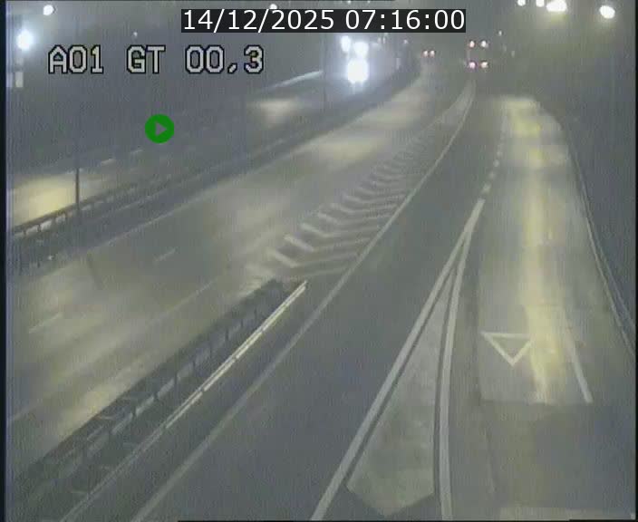 <h2>Traffic live webcam Luxembourg Croix de Gasperich - A1 direction Kirchberg - BK 0.3</h2>