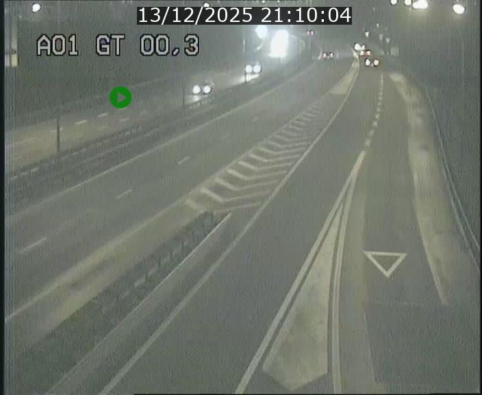 <h2>Traffic live webcam Luxembourg Croix de Gasperich - A1 direction Kirchberg - BK 0.3</h2>