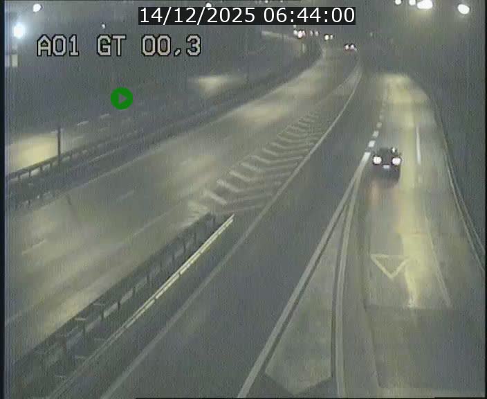 Traffic live webcam Luxembourg Croix de Gasperich - A1 direction Kirchberg - BK 0.3