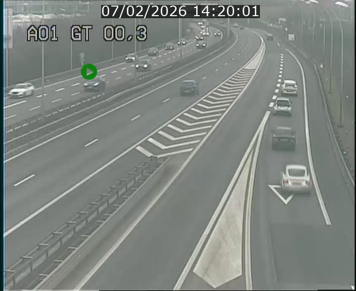 Traffic live webcam Luxembourg Croix de Gasperich - A1 direction Kirchberg - BK 0.3