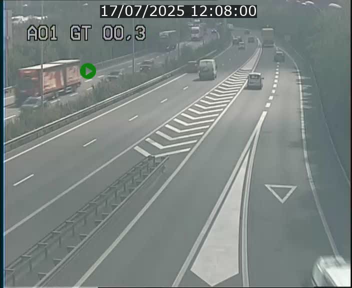 Traffic live webcam Luxembourg Croix de Gasperich - A1 direction Kirchberg - BK 0.3