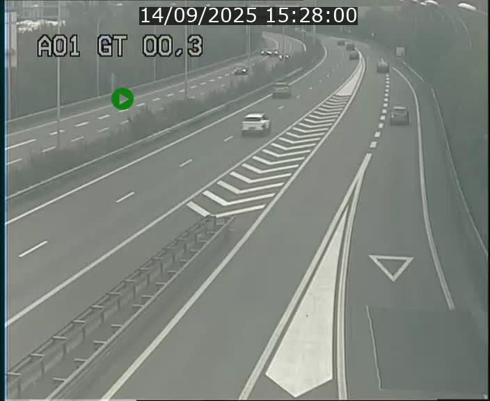 <h2>Traffic live webcam Luxembourg Croix de Gasperich - A1 direction Kirchberg - BK 0.3</h2>