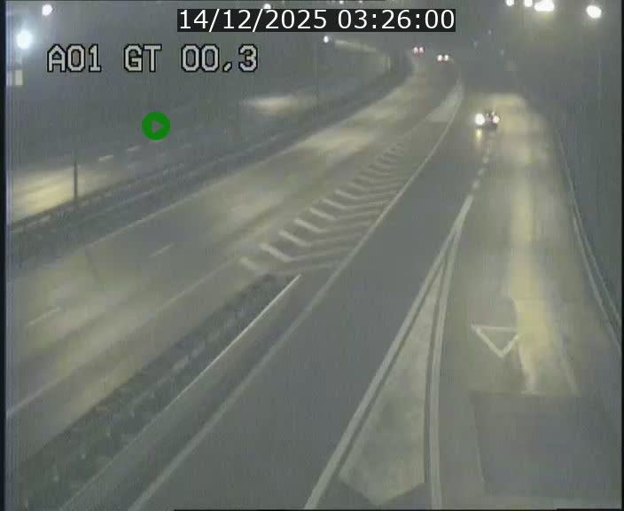 <h2>Traffic live webcam Luxembourg Croix de Gasperich - A1 direction Kirchberg - BK 0.3</h2>