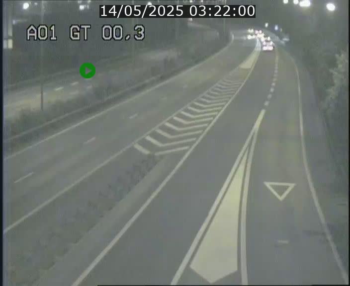 <h2>Traffic live webcam Luxembourg Croix de Gasperich - A1 direction Kirchberg - BK 0.3</h2>