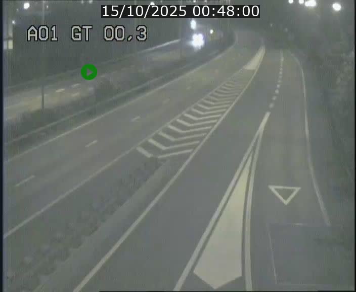 <h2>Traffic live webcam Luxembourg Croix de Gasperich - A1 direction Kirchberg - BK 0.3</h2>
