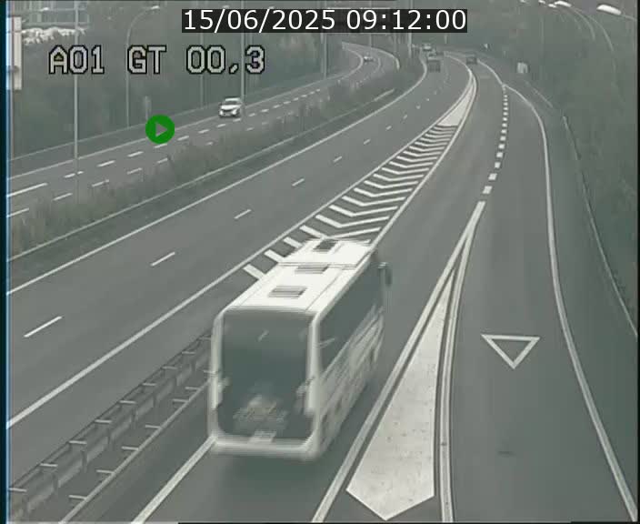 Traffic live webcam Luxembourg Croix de Gasperich - A1 direction Kirchberg - BK 0.3