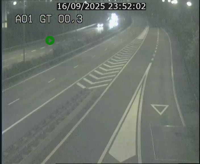 <h2>Traffic live webcam Luxembourg Croix de Gasperich - A1 direction Kirchberg - BK 0.3</h2>