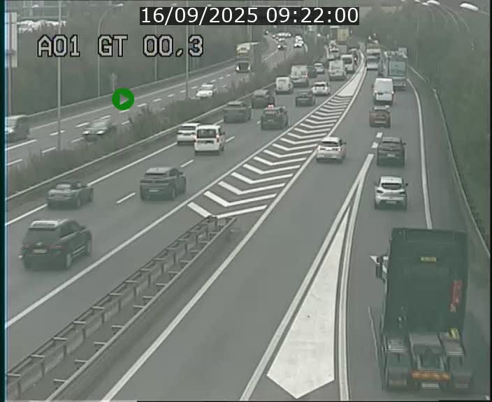 <h2>Traffic live webcam Luxembourg Croix de Gasperich - A1 direction Kirchberg - BK 0.3</h2>