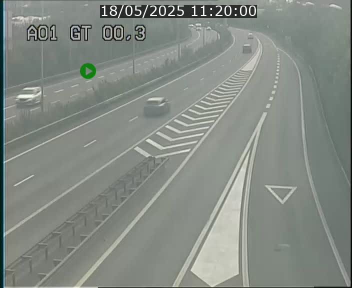 <h2>Traffic live webcam Luxembourg Croix de Gasperich - A1 direction Kirchberg - BK 0.3</h2>