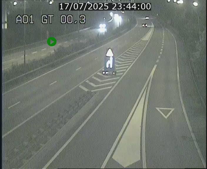 <h2>Traffic live webcam Luxembourg Croix de Gasperich - A1 direction Kirchberg - BK 0.3</h2>