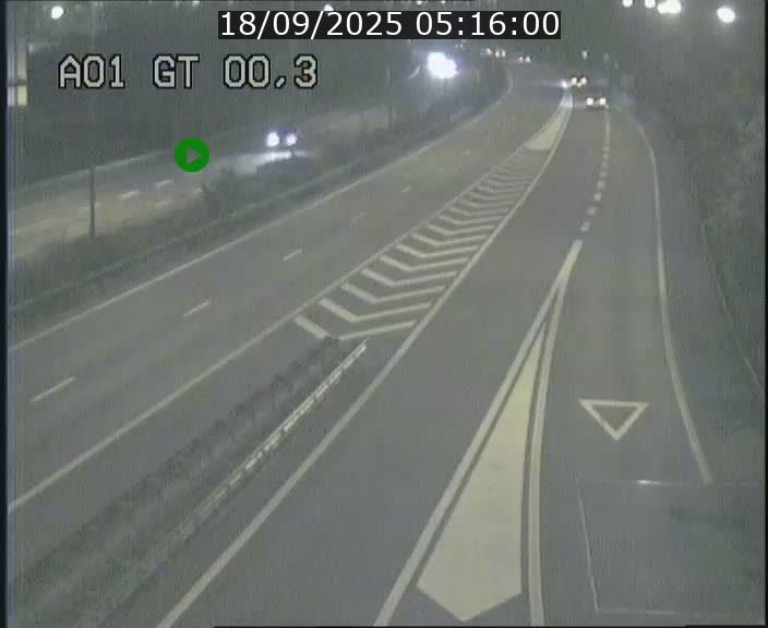 <h2>Traffic live webcam Luxembourg Croix de Gasperich - A1 direction Kirchberg - BK 0.3</h2>