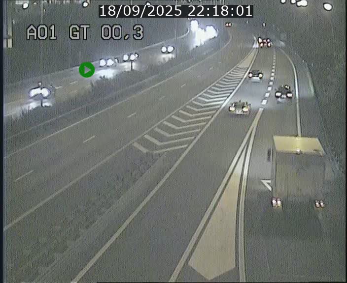 <h2>Traffic live webcam Luxembourg Croix de Gasperich - A1 direction Kirchberg - BK 0.3</h2>