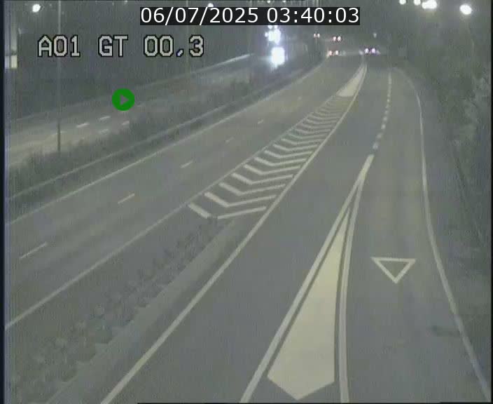 Traffic live webcam Luxembourg Croix de Gasperich - A1 direction Kirchberg - BK 0.3