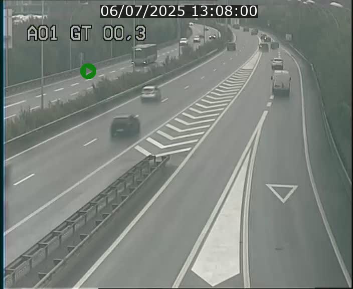 Traffic live webcam Luxembourg Croix de Gasperich - A1 direction Kirchberg - BK 0.3