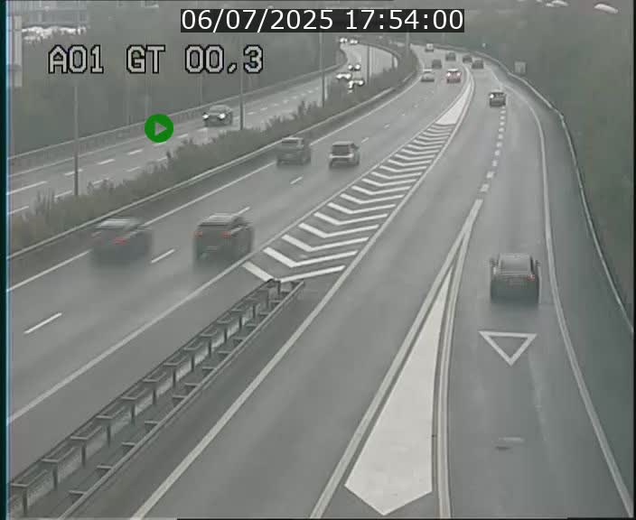 Traffic live webcam Luxembourg Croix de Gasperich - A1 direction Kirchberg - BK 0.3
