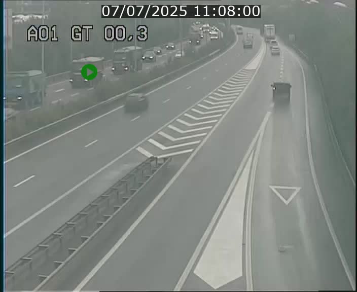 Traffic live webcam Luxembourg Croix de Gasperich - A1 direction Kirchberg - BK 0.3