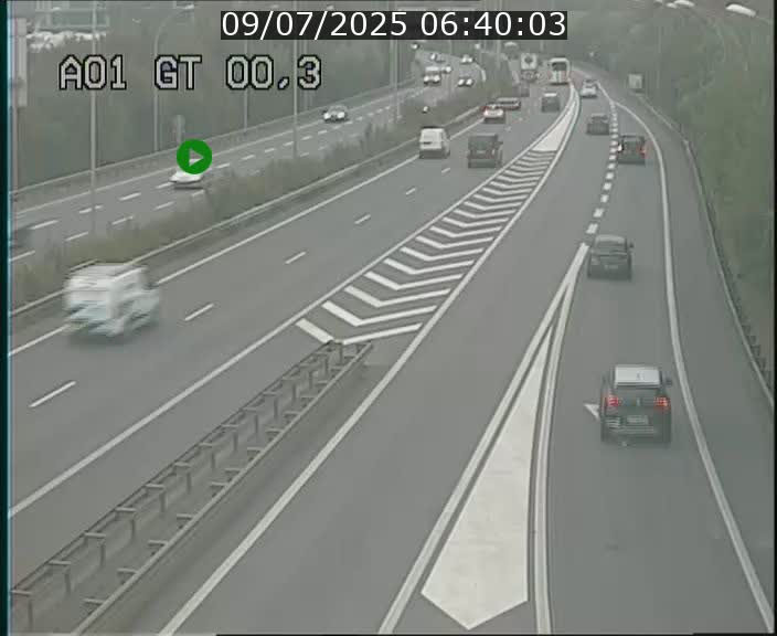Traffic live webcam Luxembourg Croix de Gasperich - A1 direction Kirchberg - BK 0.3