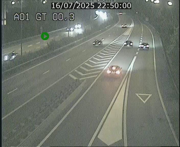 Traffic live webcam Luxembourg Croix de Gasperich - A1 direction Kirchberg - BK 0.3