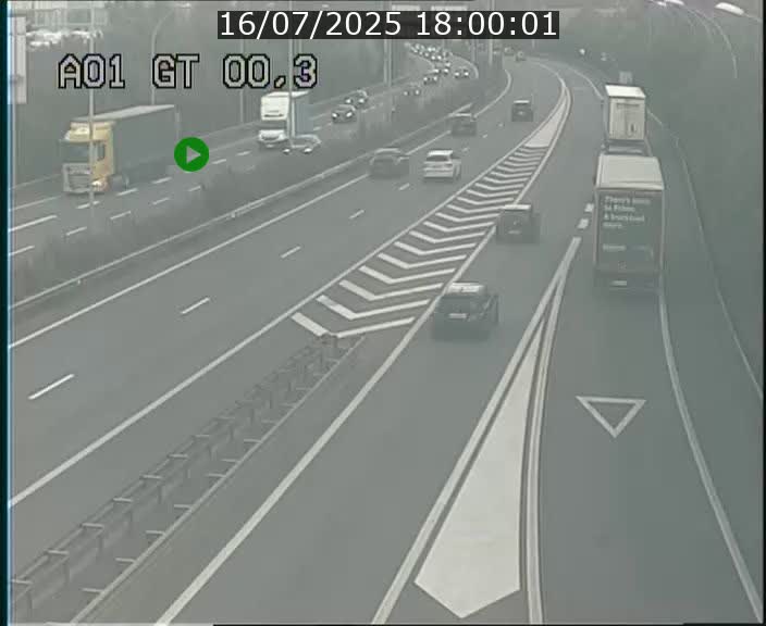 Traffic live webcam Luxembourg Croix de Gasperich - A1 direction Kirchberg - BK 0.3