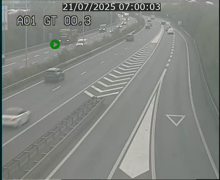 Traffic live webcam Luxembourg Croix de Gasperich - A1 direction Kirchberg - BK 0.3