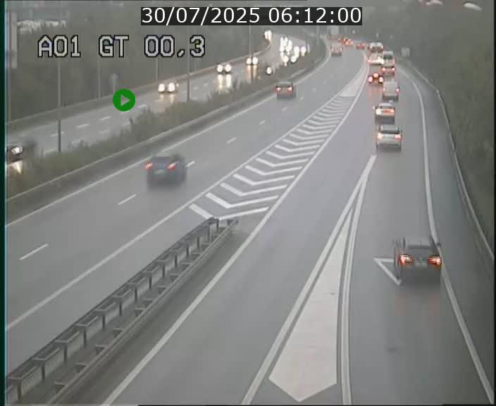 Traffic live webcam Luxembourg Croix de Gasperich - A1 direction Kirchberg - BK 0.3