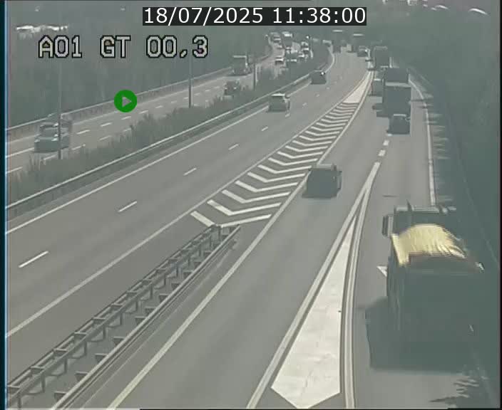 Traffic live webcam Luxembourg Croix de Gasperich - A1 direction Kirchberg - BK 0.3