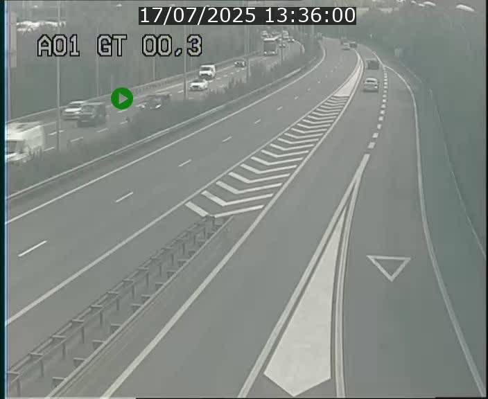 Traffic live webcam Luxembourg Croix de Gasperich - A1 direction Kirchberg - BK 0.3