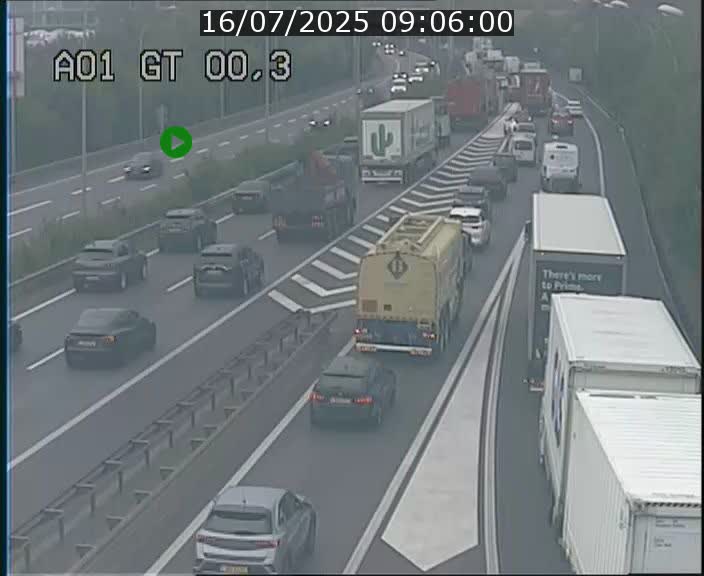 Traffic live webcam Luxembourg Croix de Gasperich - A1 direction Kirchberg - BK 0.3
