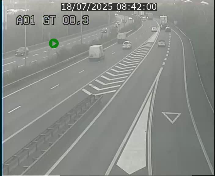 Traffic live webcam Luxembourg Croix de Gasperich - A1 direction Kirchberg - BK 0.3
