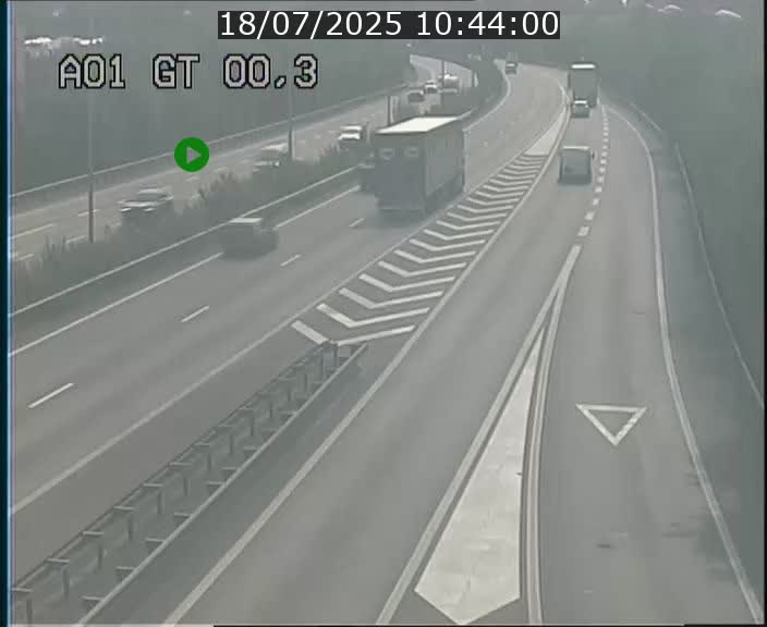Traffic live webcam Luxembourg Croix de Gasperich - A1 direction Kirchberg - BK 0.3