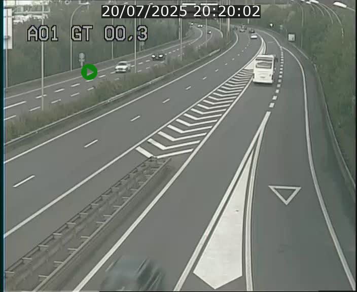 Traffic live webcam Luxembourg Croix de Gasperich - A1 direction Kirchberg - BK 0.3