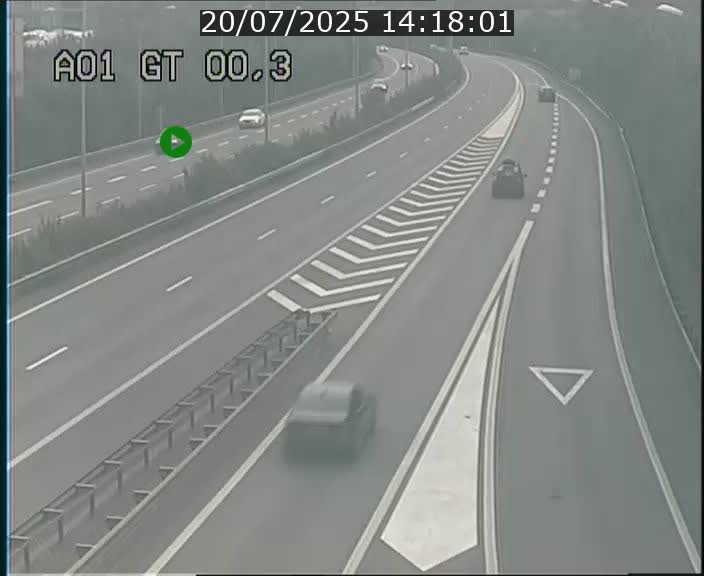 Traffic live webcam Luxembourg Croix de Gasperich - A1 direction Kirchberg - BK 0.3