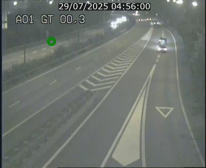 Traffic live webcam Luxembourg Croix de Gasperich - A1 direction Kirchberg - BK 0.3