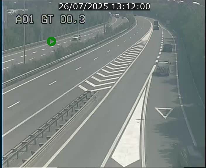 Traffic live webcam Luxembourg Croix de Gasperich - A1 direction Kirchberg - BK 0.3