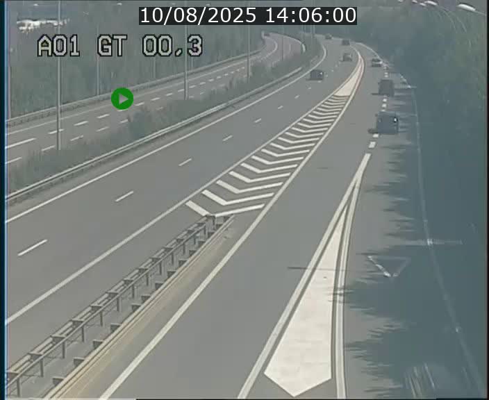 Traffic live webcam Luxembourg Croix de Gasperich - A1 direction Kirchberg - BK 0.3