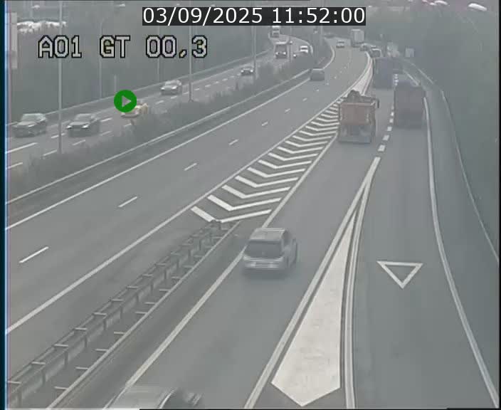 Traffic live webcam Luxembourg Croix de Gasperich - A1 direction Kirchberg - BK 0.3
