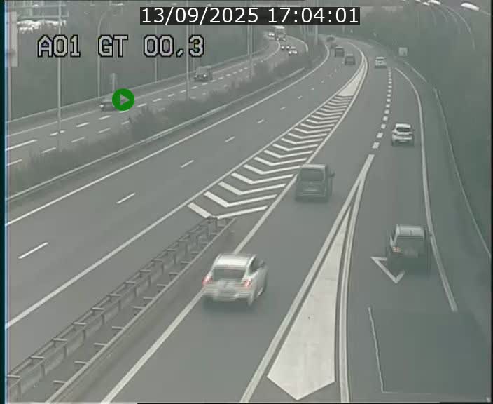 Traffic live webcam Luxembourg Croix de Gasperich - A1 direction Kirchberg - BK 0.3