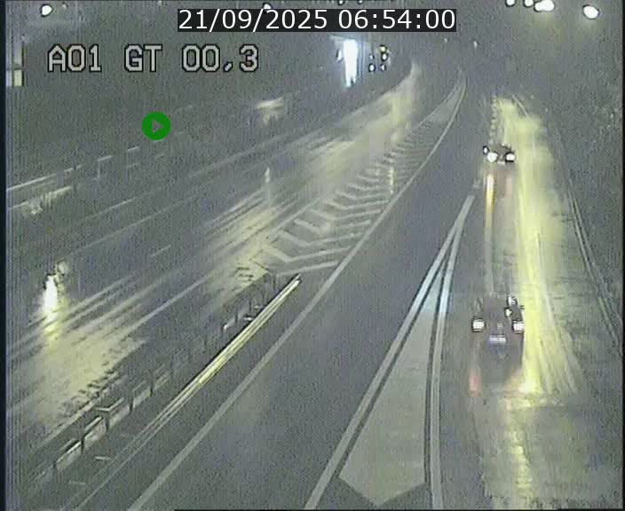 Traffic live webcam Luxembourg Croix de Gasperich - A1 direction Kirchberg - BK 0.3