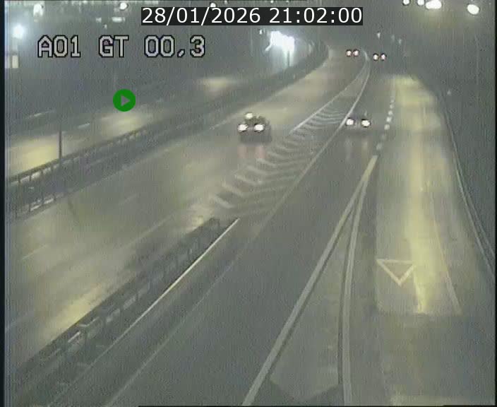 <h2>Traffic live webcam Luxembourg Croix de Gasperich - A1 direction Kirchberg - BK 0.3</h2>