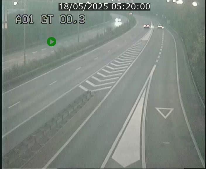 <h2>Traffic live webcam Luxembourg Croix de Gasperich - A1 direction Kirchberg - BK 0.3</h2>