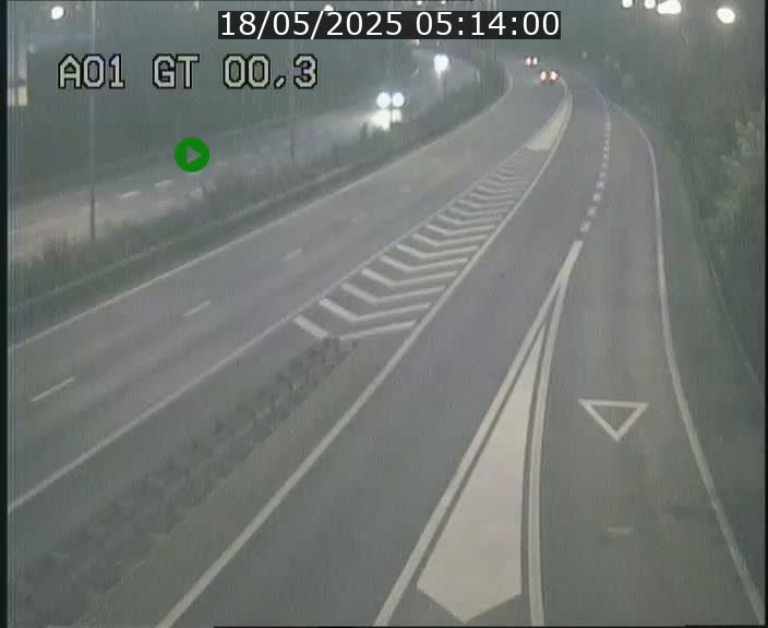 <h2>Traffic live webcam Luxembourg Croix de Gasperich - A1 direction Kirchberg - BK 0.3</h2>