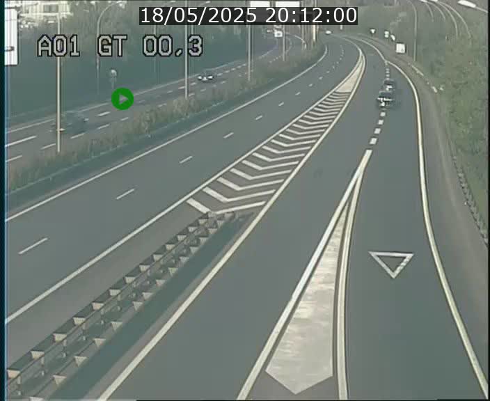 <h2>Traffic live webcam Luxembourg Croix de Gasperich - A1 direction Kirchberg - BK 0.3</h2>